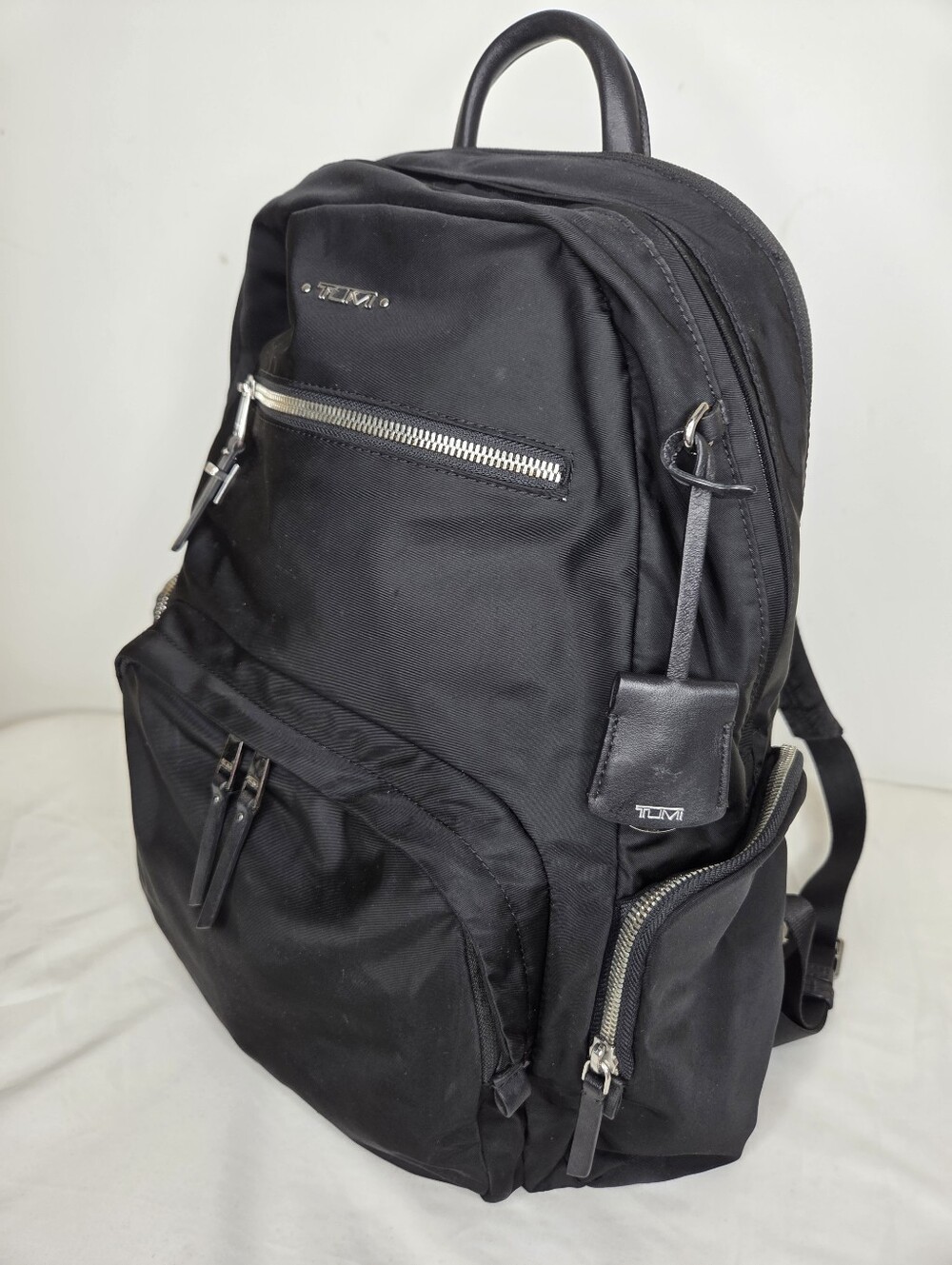 Tumi - Black Nylon Backpack - Sleek Everyday Travel Bag - Picture 3 of 16